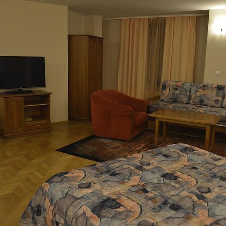 Hotel Drama Burgas Extérieur photo