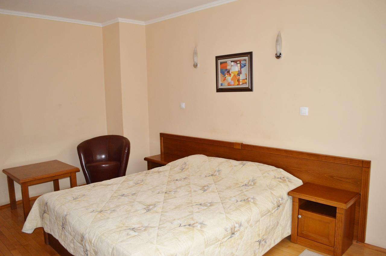 Hotel Drama Burgas Extérieur photo